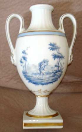 Pastorale 8" Urn Shaped Vase
