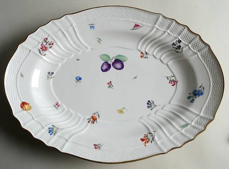 Perugia (White) 15" Oval Serving Platter