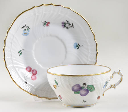 Perugia (White) Oversized Cup & Saucer Set