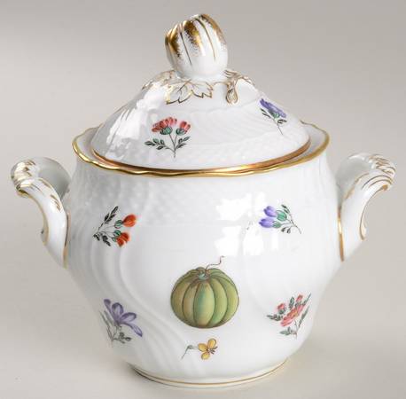 Perugia (White) Sugar Bowl & Lid