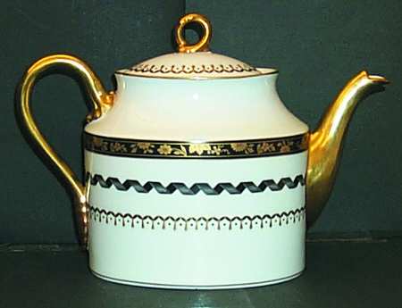Pincio Black Teapot & Lid