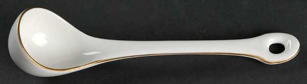 Pincio Green Gravy Ladle Solid Piece