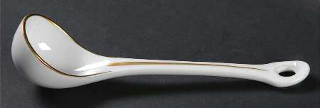 Pincio Red Gravy Ladle Solid Piece