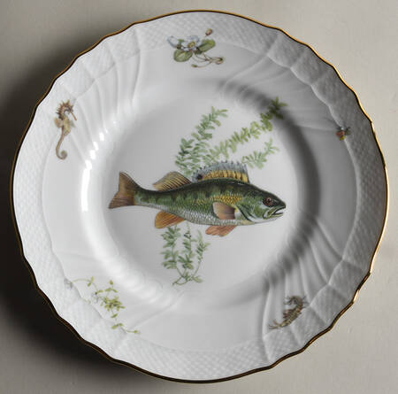 Quenelle (Scalloped) Luncheon Plate