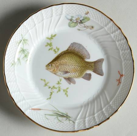 Quenelle (Scalloped) Bread & Butter Plate