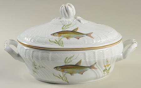 Quenelle (Scalloped) Tureen & Lid