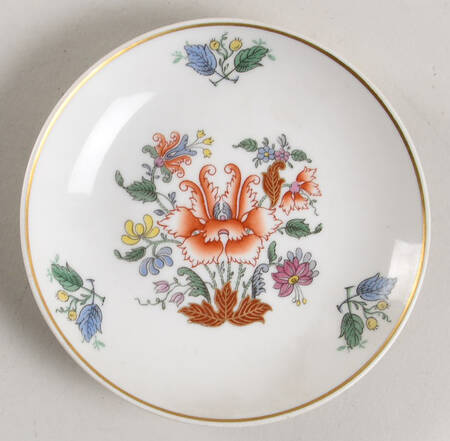 Riviera (Smooth, Coupe Shape) Saucer for Flat Cup