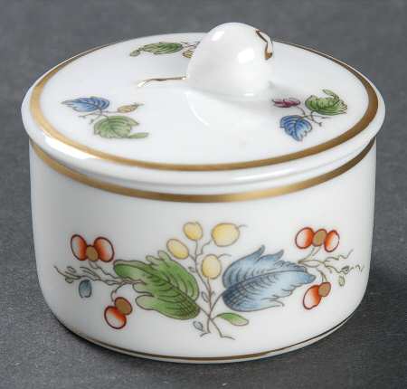 Riviera (Smooth, Coupe Shape) Round Box & Lid
