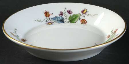 Riviera (Smooth, Coupe Shape) Saucer