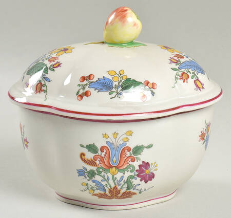 Riviera (Scalloped, Cinzia Shape) Oval Box & Lid