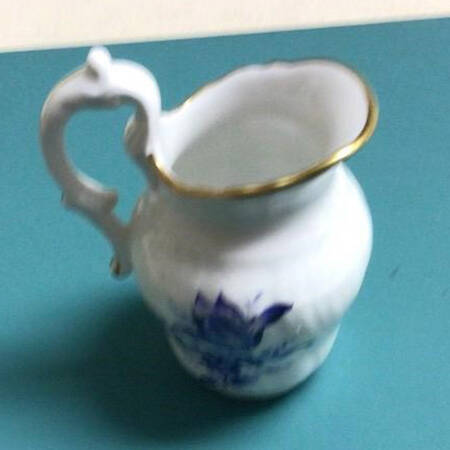 Savona Creamer