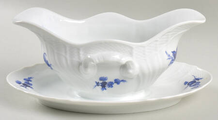 Savona Gravy Boat with Attached Underplate