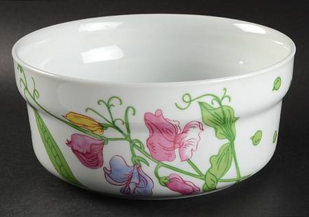 Sweet Pea 8" Round Vegetable Bowl