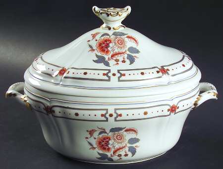 Taormina Tureen &  Lid