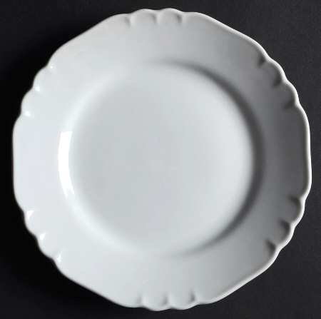 White Petalo Salad Plate