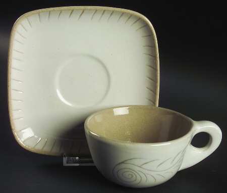 Feather Flat Cup & Saucer Set