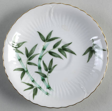 Bamboo (Scalloped) Saucer