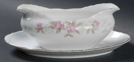 Garland Gravy Boat with Attached Underplate