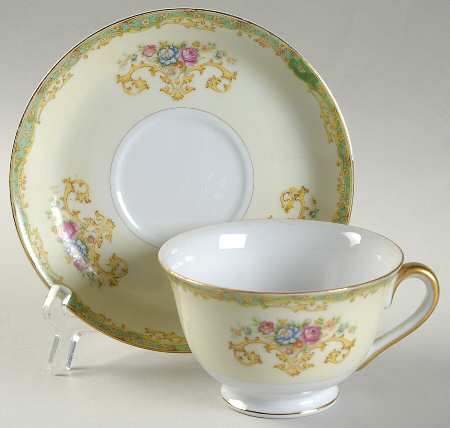 GOC3 Footed Cup & Saucer Set
