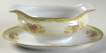 GOC3 Gravy Boat with Attached Underplate
