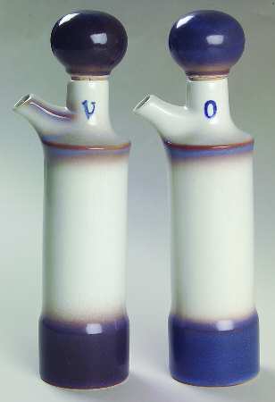 Auvergne Vinegar and Oil Set with Stoppers