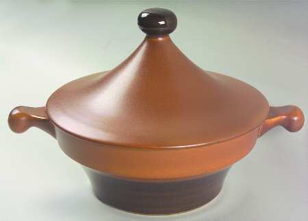 Bretagne Round Covered Vegetable