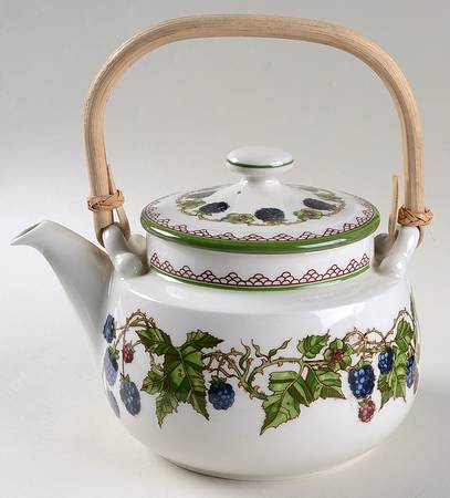 Brombeere Teapot & Lid with Removable Top Handle