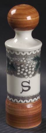Burgund Salt Shaker