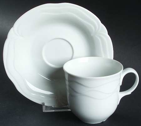 Plaza White Flat Cup & Saucer Set by Goebel
