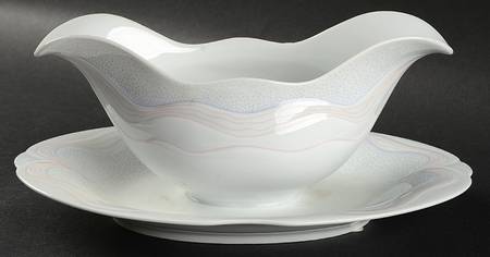 Toledo Gravy Boat with Attached Underplate