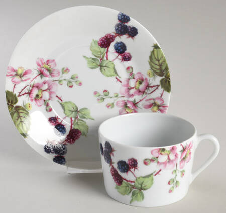 The Berries Flat Cup & Saucer Set