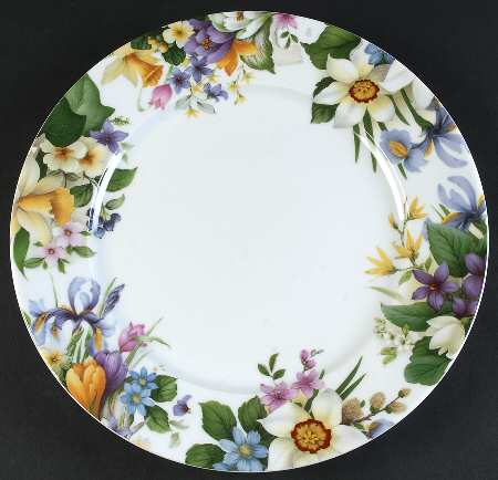 Narcissus 11" Chop Plate (Round Platter) by Bill Goldsmith