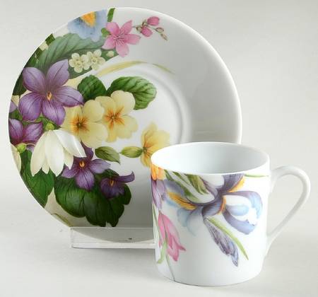 Narcissus Flat Demitasse Cup & Saucer Set