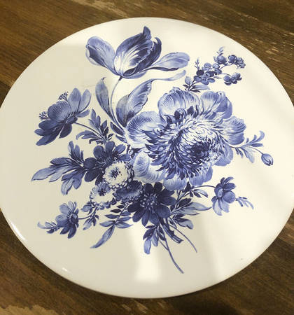 Potpourri Blue Trivet