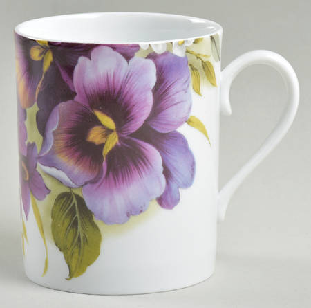 Victoria Mug by Bill Goldsmith