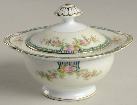 GRA3 Sugar Bowl & Lid