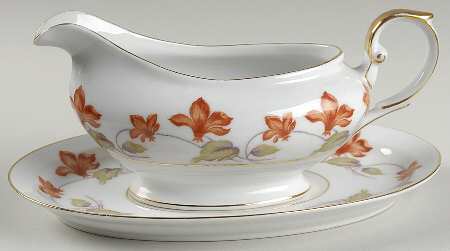 Medina Gravy Boat & Underplate
