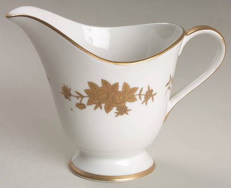 Regal Creamer
