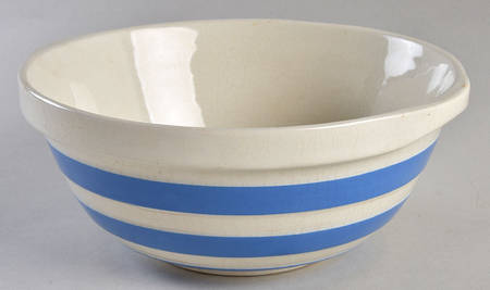 Cornish Blue White (Shield and TG Green) 8" Mixing Bowl