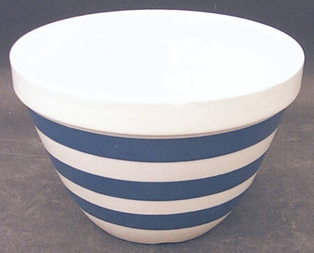 Cornish Blue White (Shield and TG Green) 6" Mixing Bowl