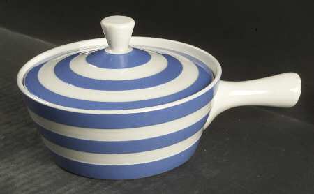 Cornish Blue White (Shield and TG Green) Individual Casserole & Lid