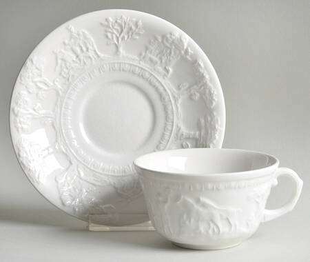 Hunt Club Footed Cup & Saucer Set