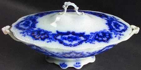 Alaska (Flow Blue, Gold Ring) Oval Covered Vegetable