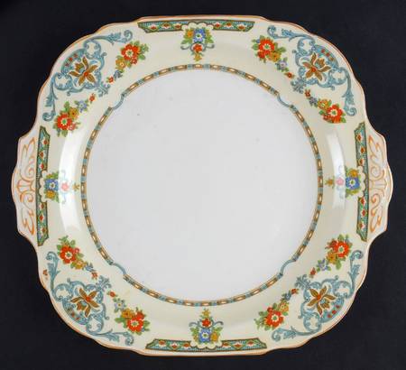 The Arcadia Handled Cake Plate