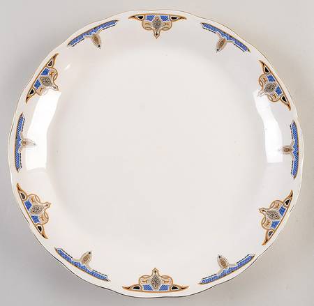 The Balmoral 13" Chop Plate (Round Platter)