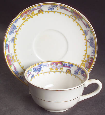 Cadore Flat Cup & Saucer Set