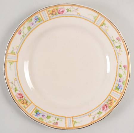 Carmona (Scalloped Edge) Bread & Butter Plate