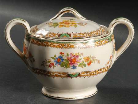 Chelsea Bouquet Sugar Bowl & Lid