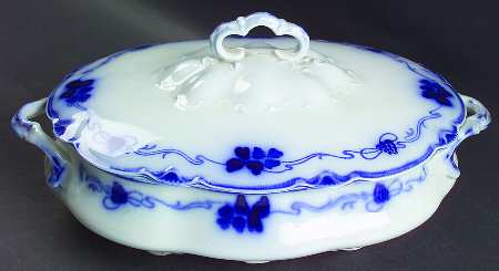Clover (Flow Blue) Oval Covered Vegetable