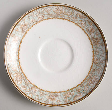 Crescent Saucer